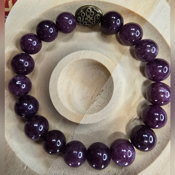 10mm Lepidolite Bracelet - Picture 3 of 4